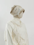 Two-color thin scarf