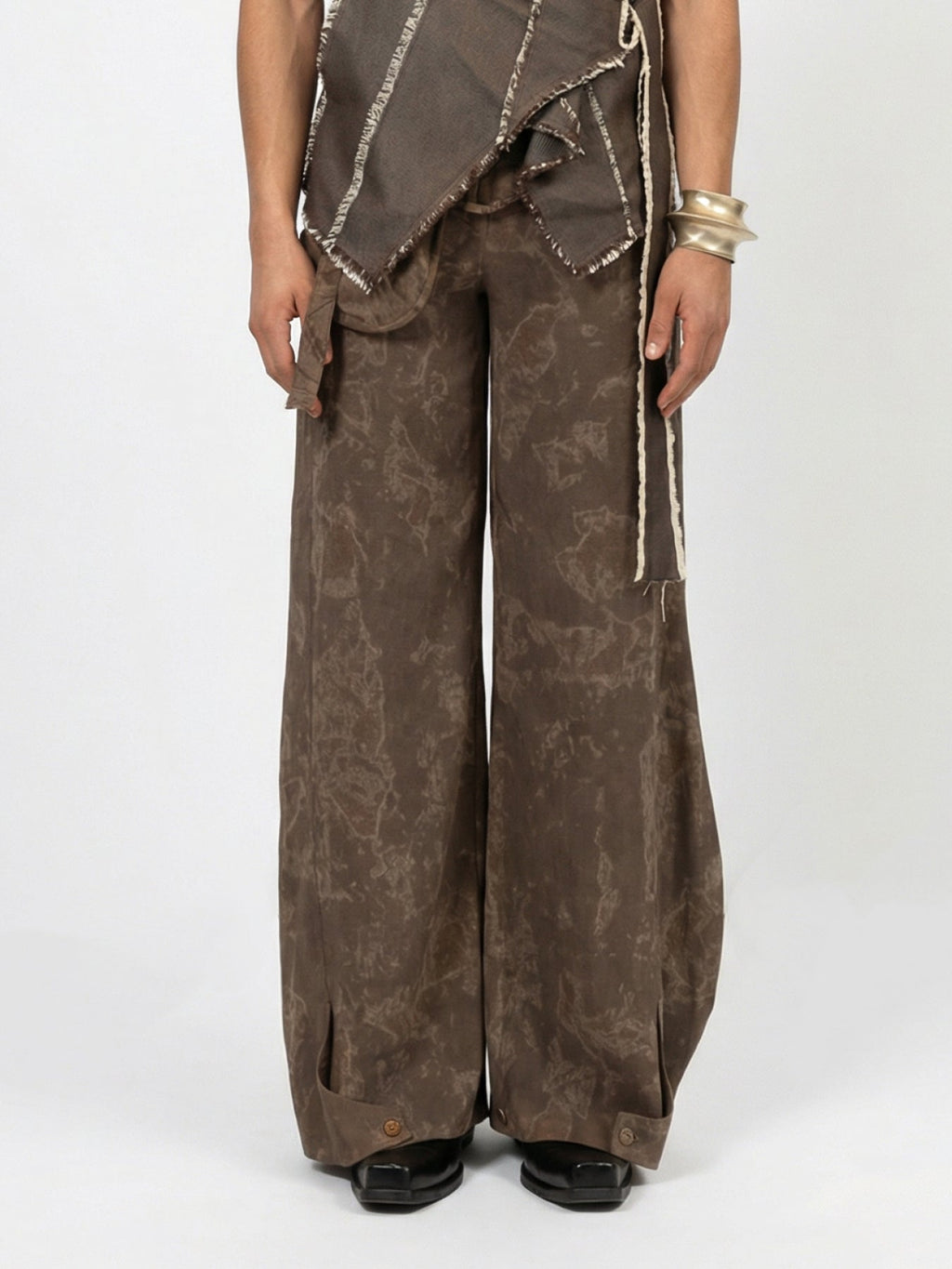 Wide-leg machete pants