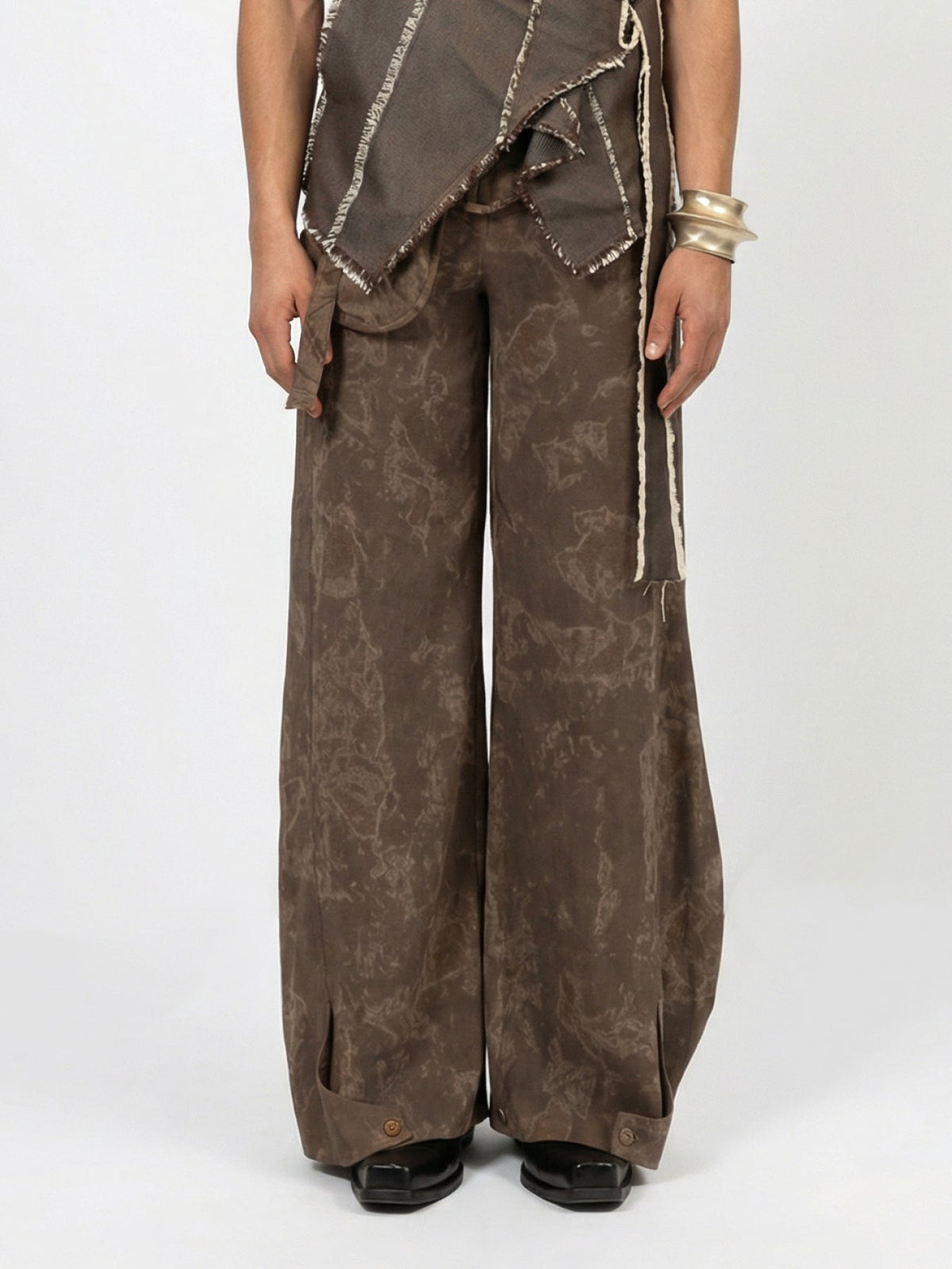 Wide-leg machete pants