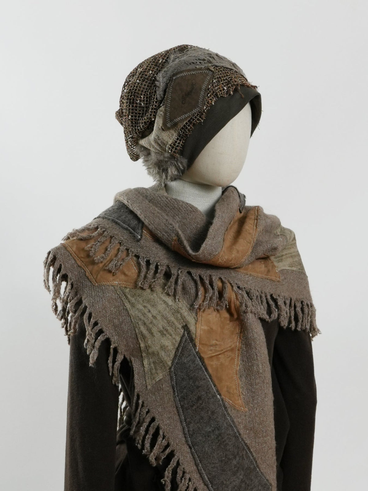 Knitted fringe triangle scarf