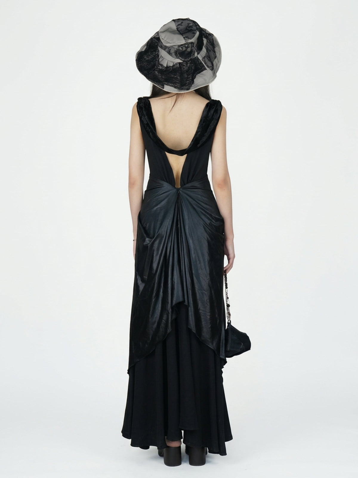 V-neck velvet dress
