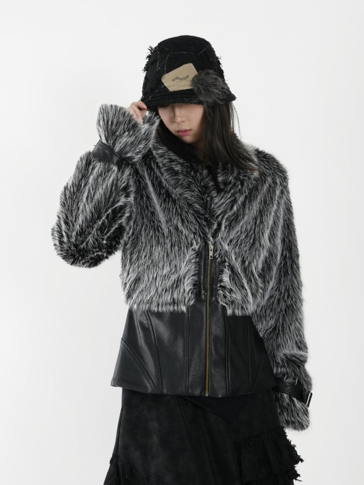Fishbone Pattern Fur - Dark Gray