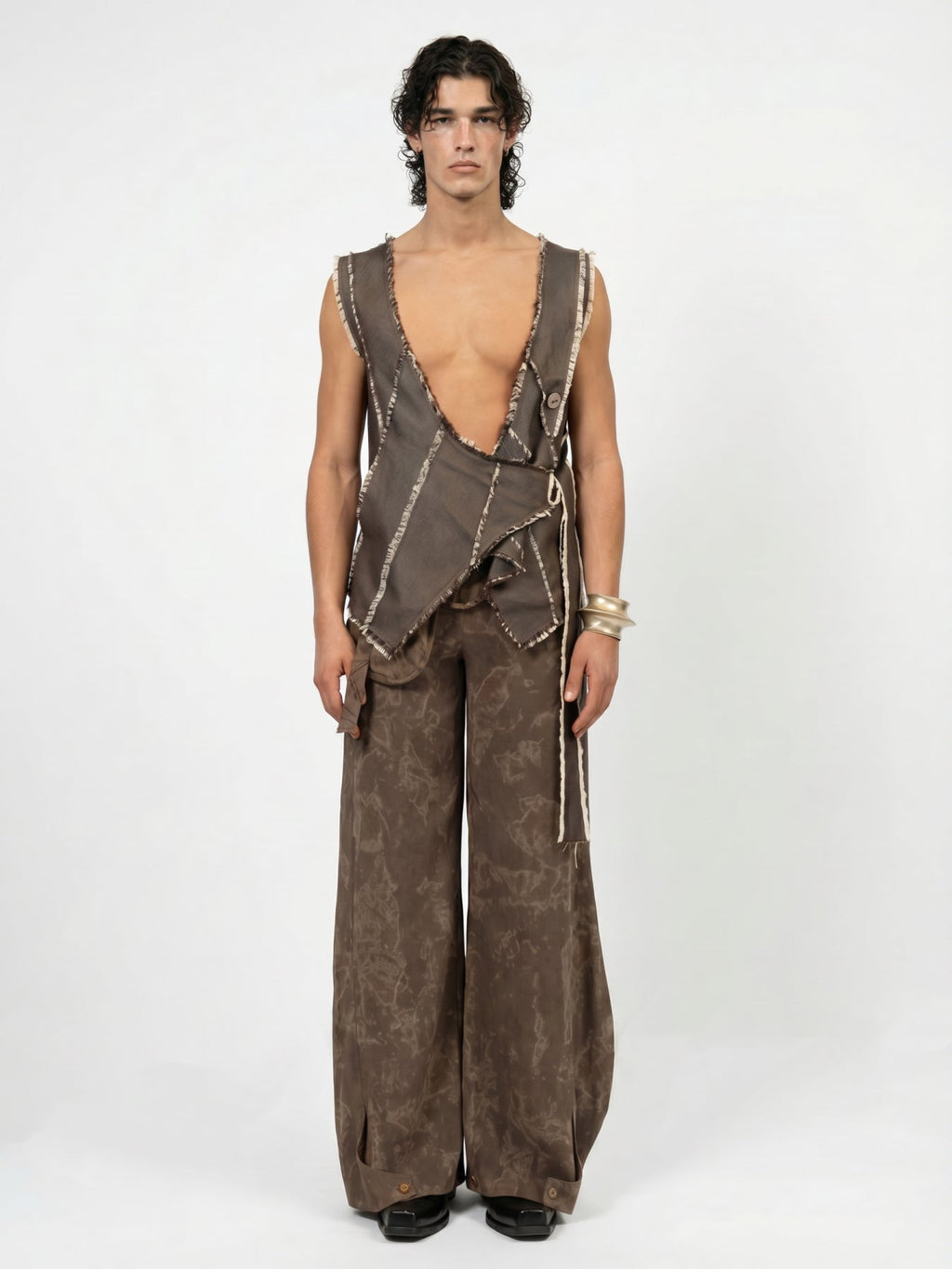 Wide-leg machete pants