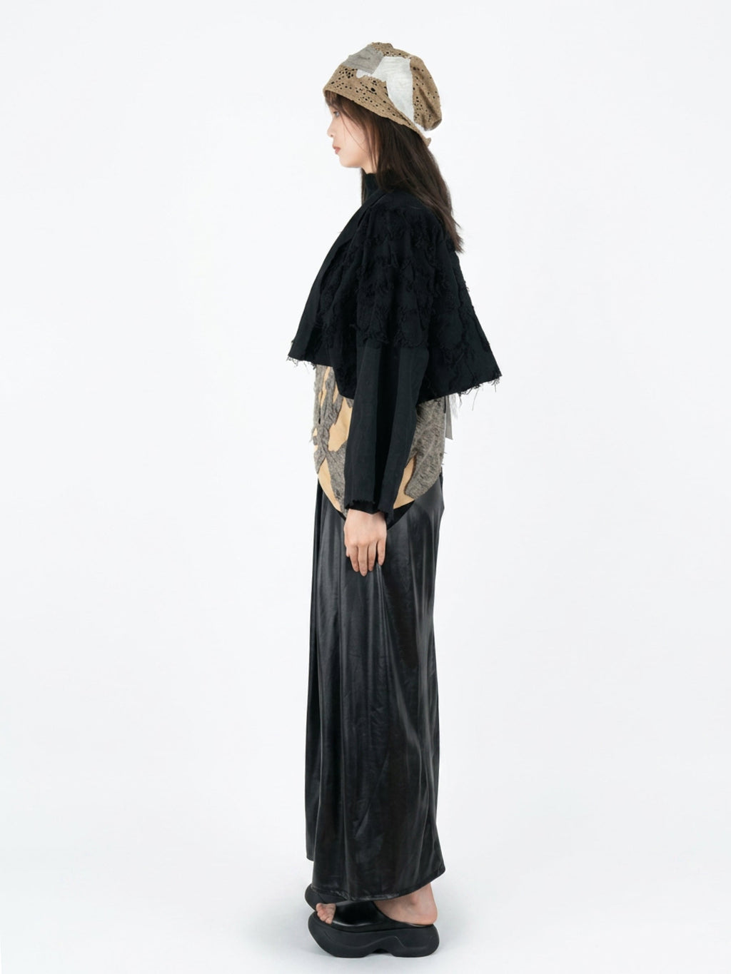 Long skirt with waist pleats