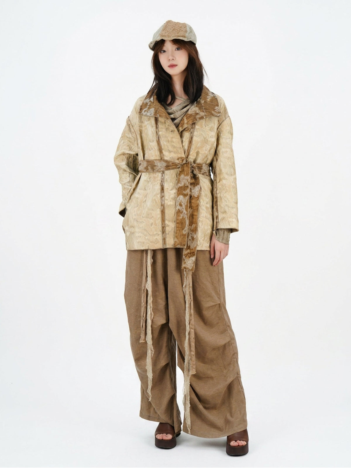 Wide-leg pants