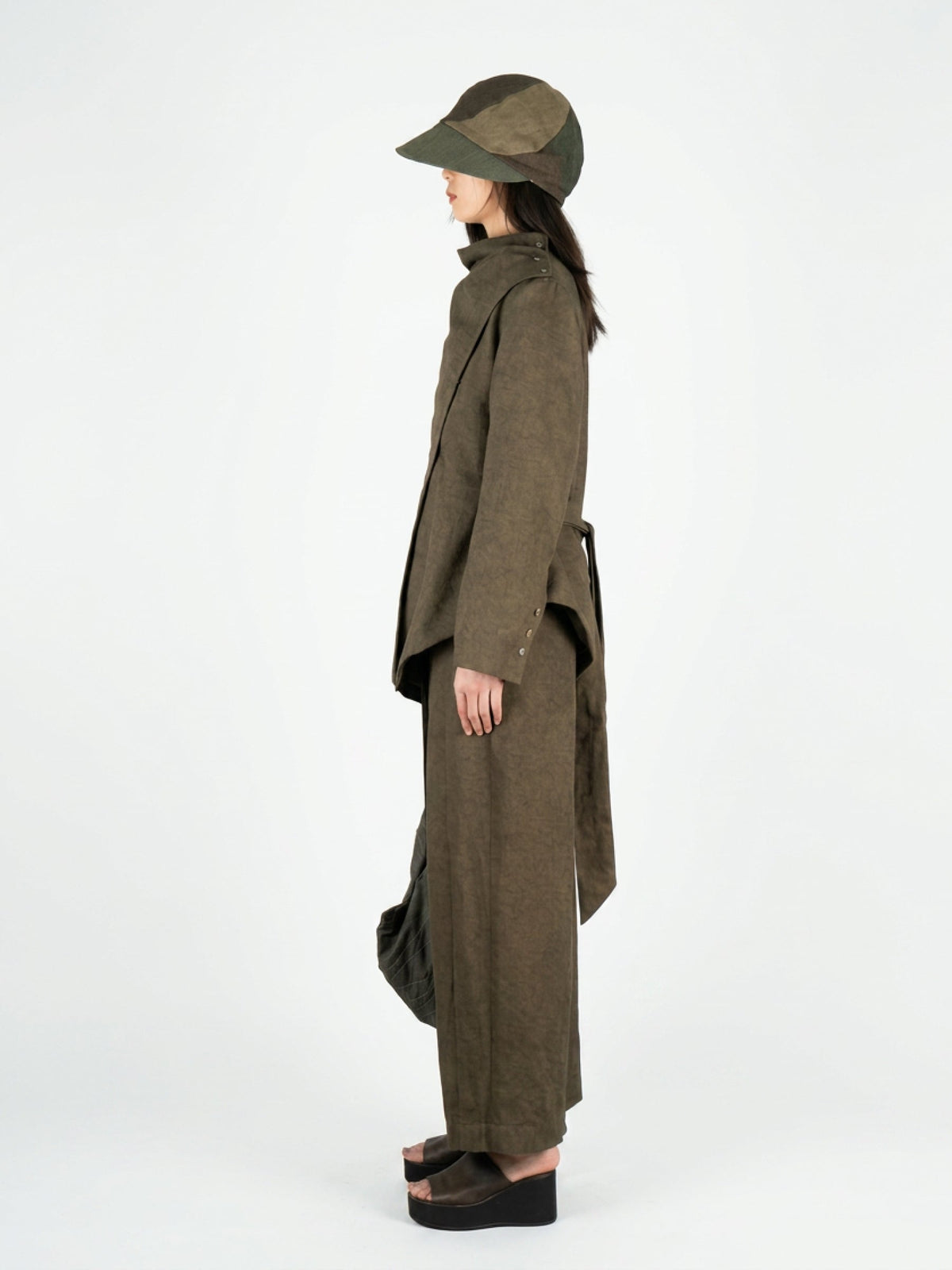 Short trench coat