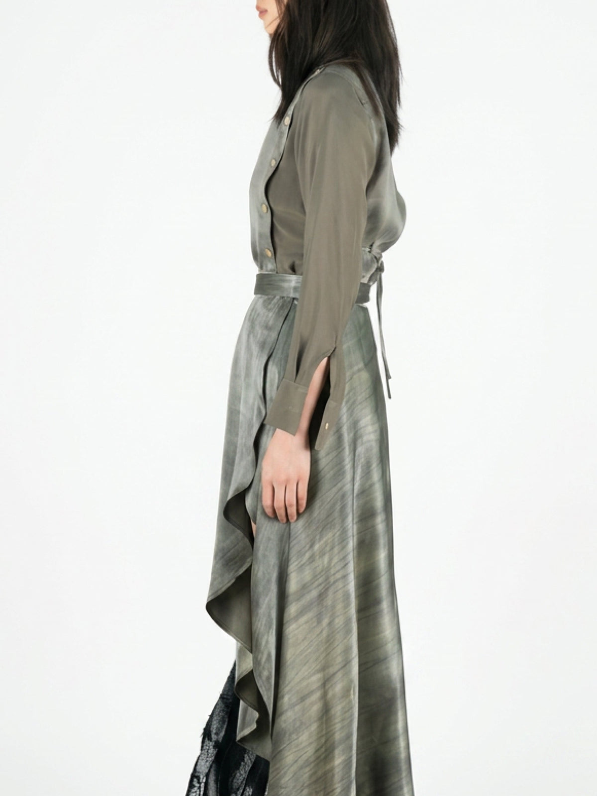 Asymmetrical shirt