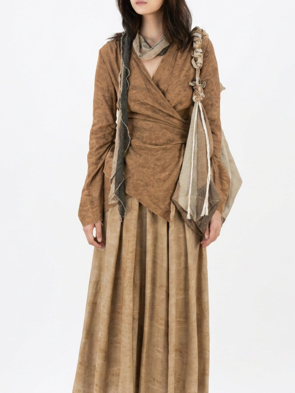 Fur-collar cinched-waist top