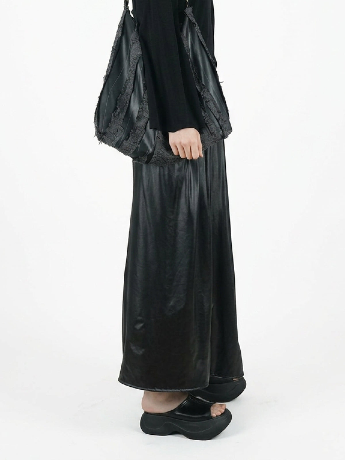 Long skirt with waist pleats