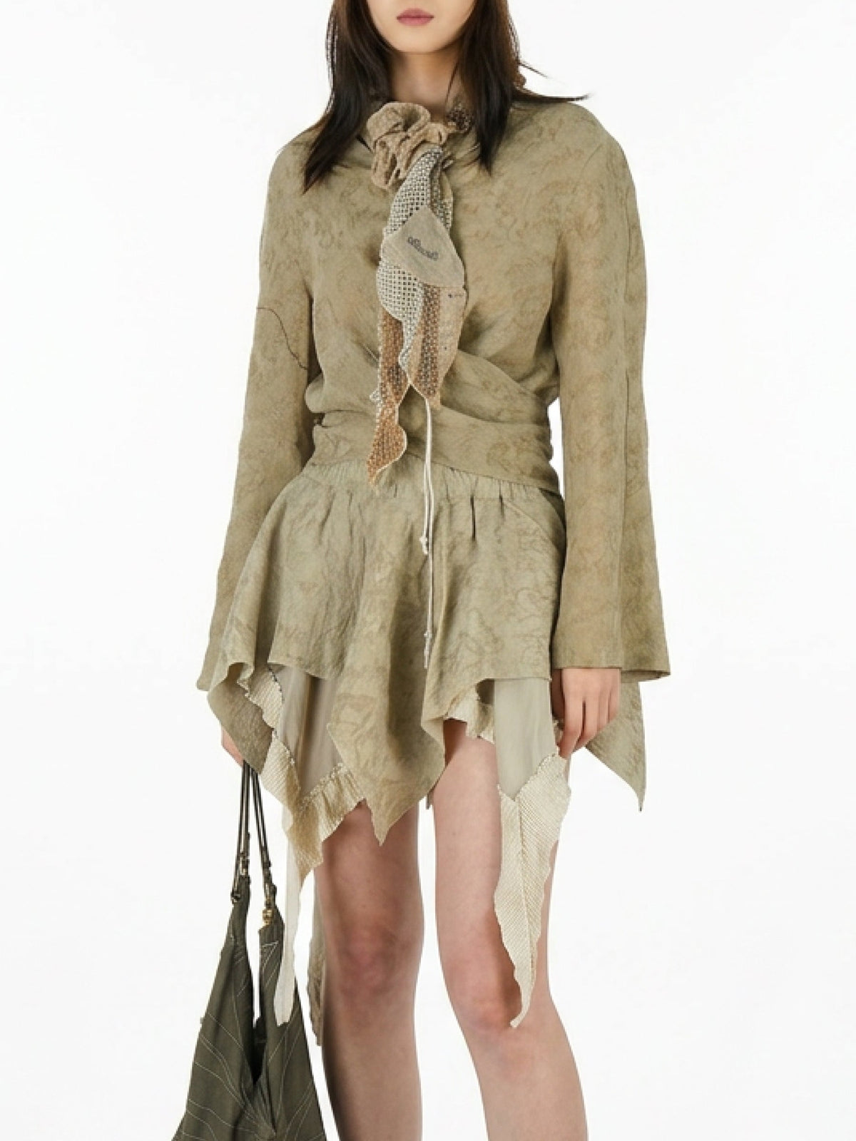 V-neck cross hem top