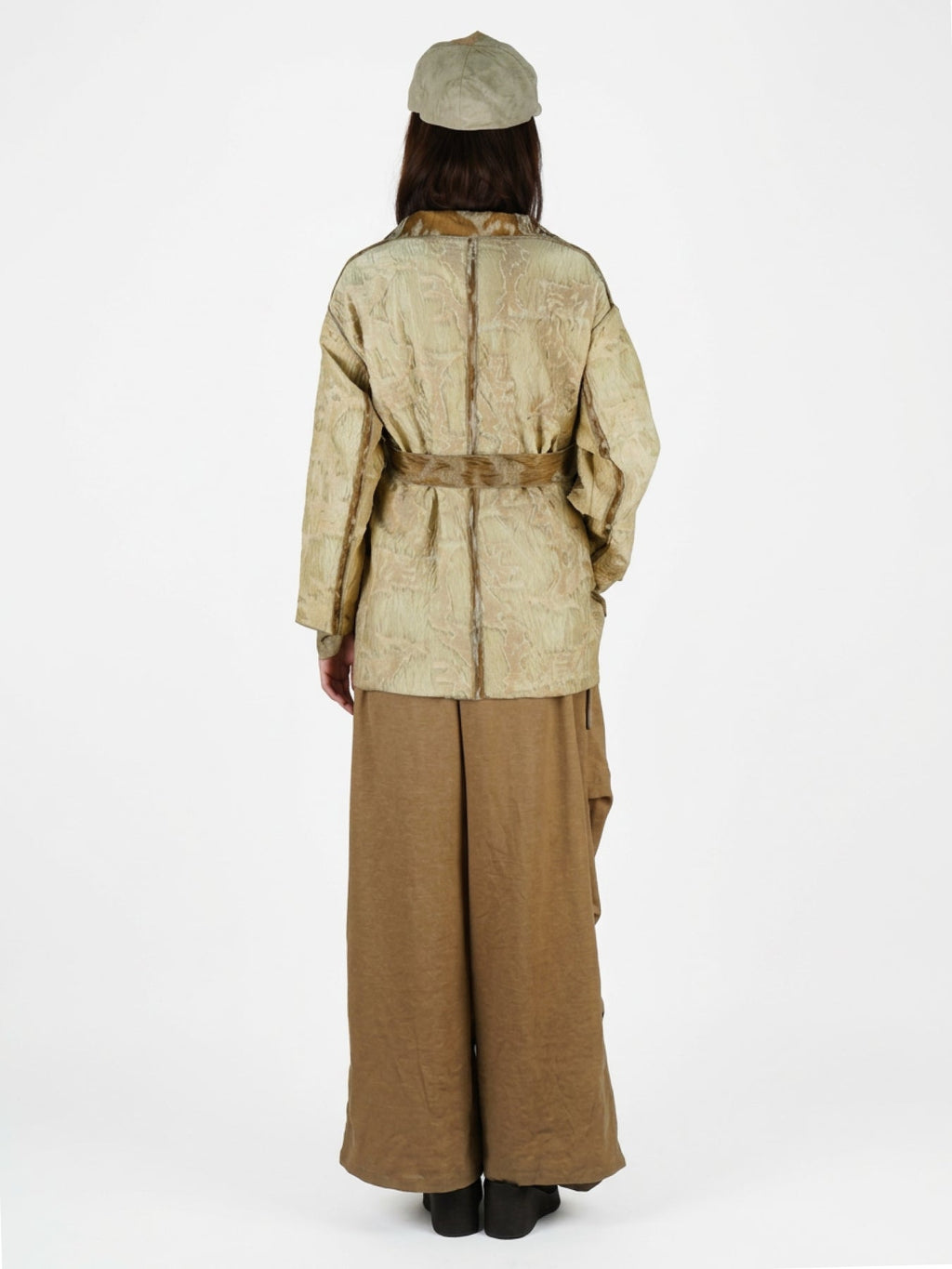 Wide-leg pants