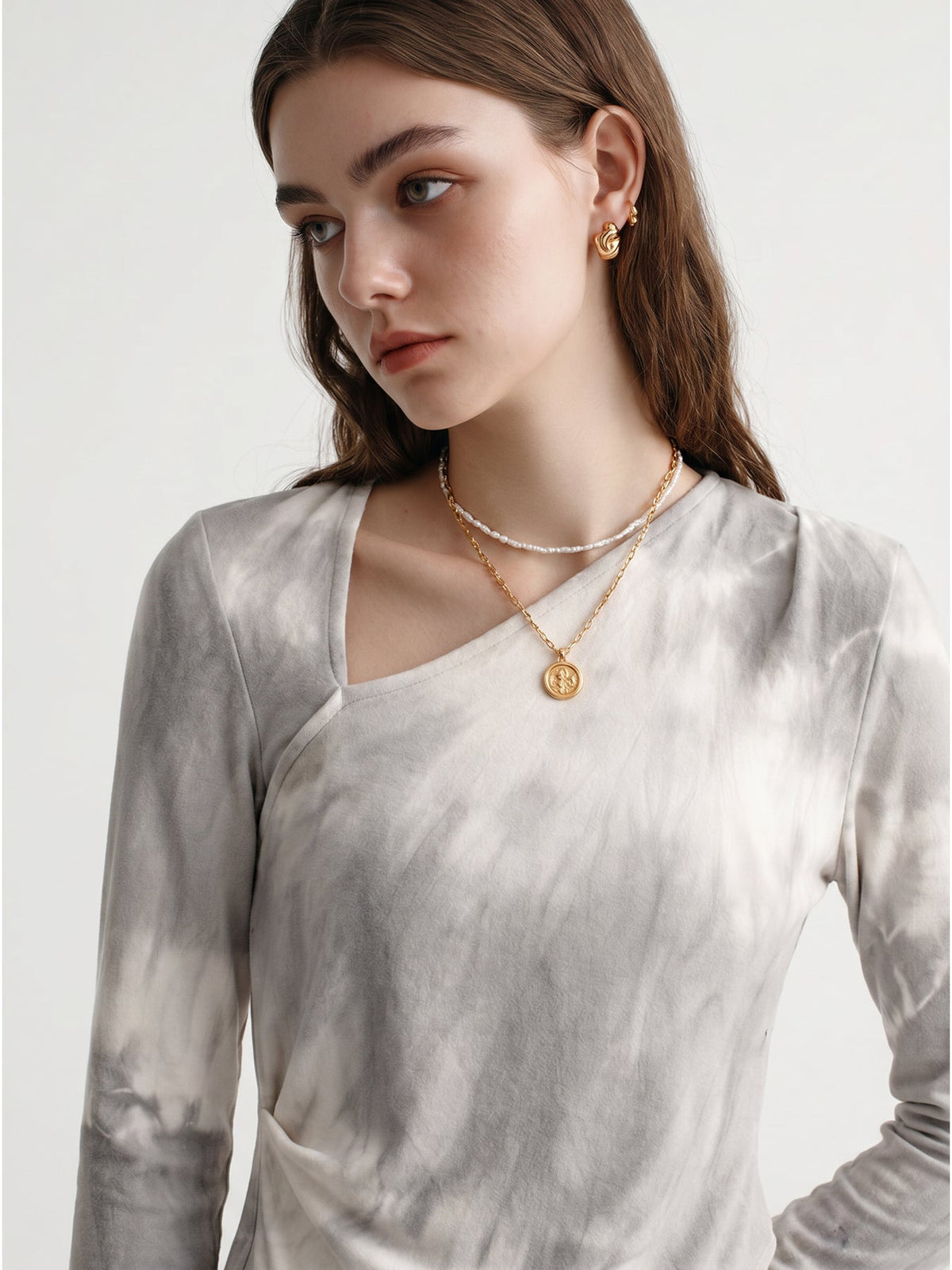 Slant V-neck Long Sleeve T-Shirt