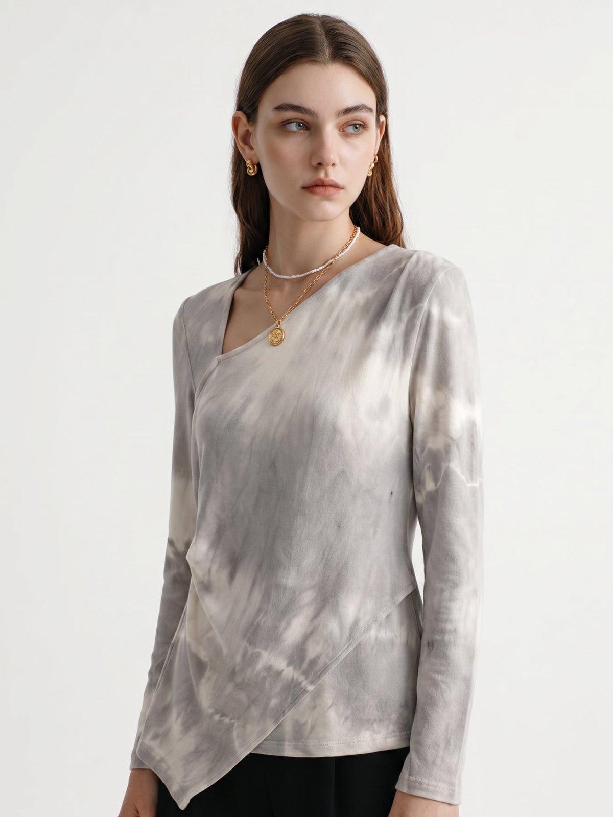 Slant V-neck Long Sleeve T-Shirt